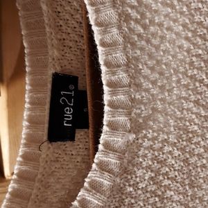 Rue 21 sweater